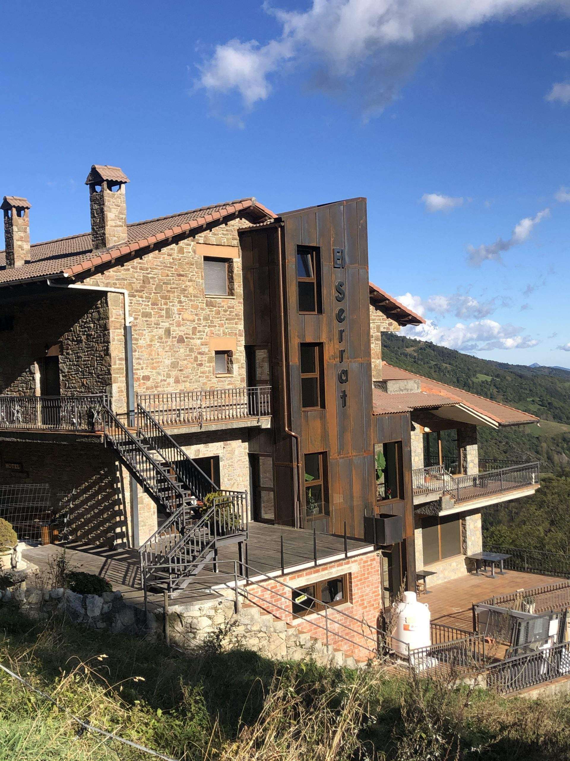 HOTEL EL SERRAT